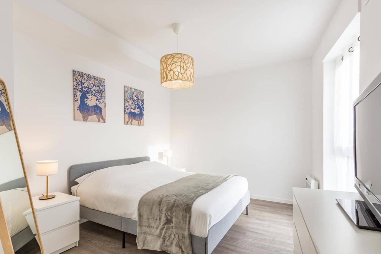 Appartement entier, One-Bedroom Apartment in Coupvray, Seine-et-Marne