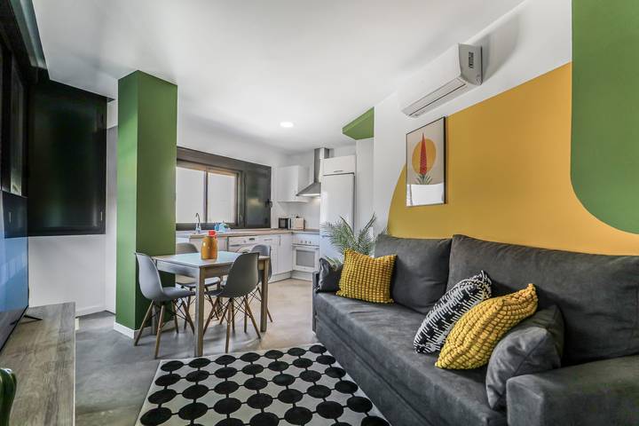 Entire apartment, City Hub Stay Tirajana in Vecindario, Santa Lucía de Tirajana