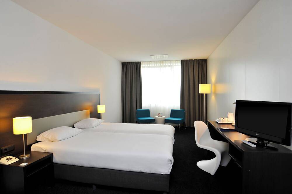 Inviting Hotel Stay w/ Pitch Access in South Limburg - Stay at the Stadium in Kerkrade, Parkstad Limburg