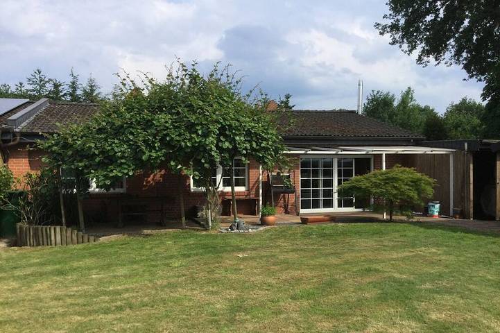 Ferienhaus für 6 Personen, mit Garten