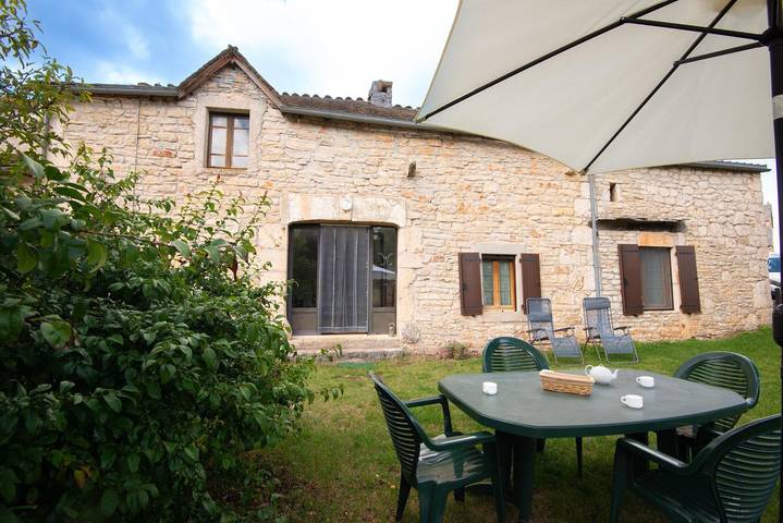 Gîtes de France 2 épis 5 personnes à Mazel Bouissy in La Malène, Parc national des Cévennes