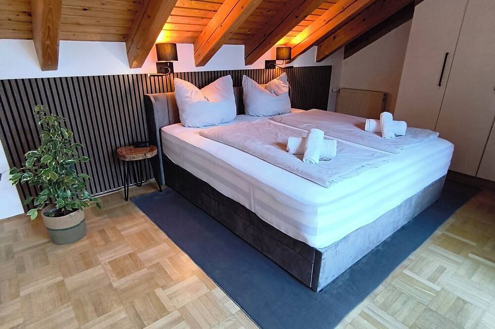 Ganze Wohnung, Ferienwohnung in Burghausen – Burgzauber nahe der weltlängsten Burg in Burghausen, Landkreis Altötting