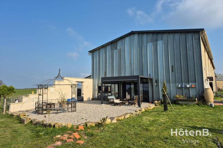 Location de vacances pour 4 personnes, avec jacuzzi et jardin à Nojals-et-Clotte - 4