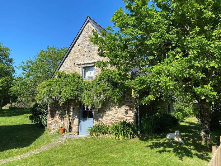 Location de vacances pour 4 personnes, avec Terrasse et Jardin à Landévant