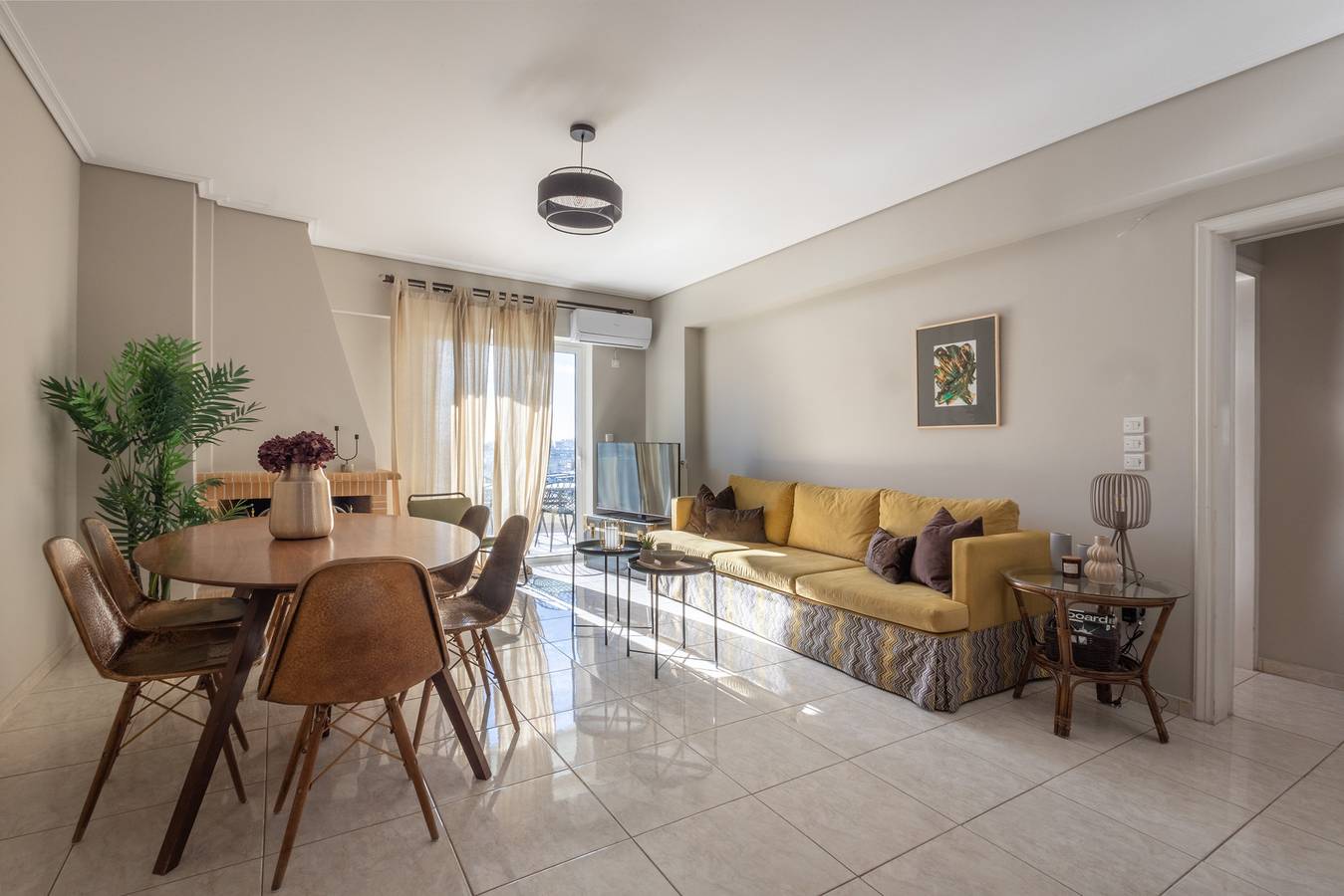 Appartamento intero, 3 bedroom apt in Athens with Acropolis View in Sezione centrale di Atene, Atene