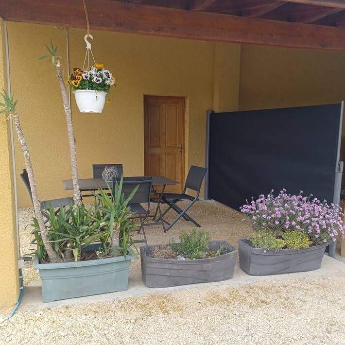 Gîte pour 6 personnes, avec jardin et terrasse dans l' Isère - 2