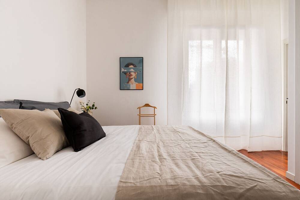 Entire apartment, Garibaldi - Modern 1 Br in Brera in Milan, Milan Province