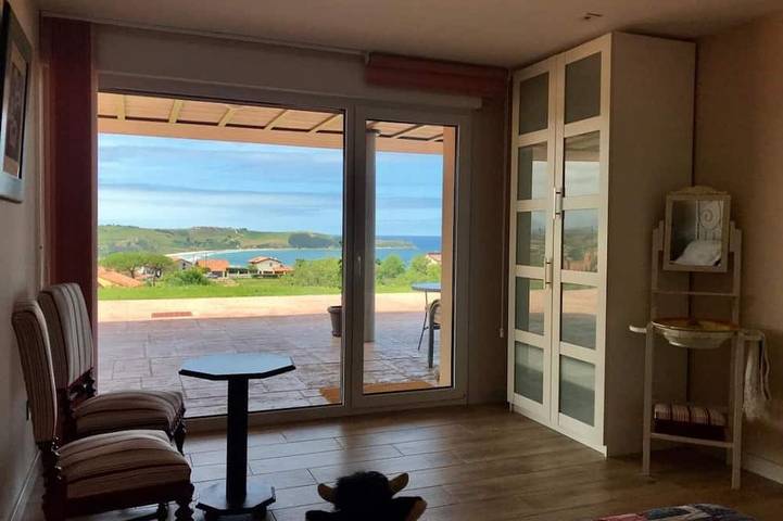Ganze Wohnung, La Gloria Bendita - apartment with garden in Comillas (Cantabria) in Comillas, Parque Natural de Oyambre