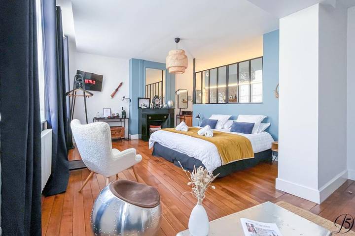 Chambre d’hôte pour 2 personnes, avec terrasse et vue à Cambrai