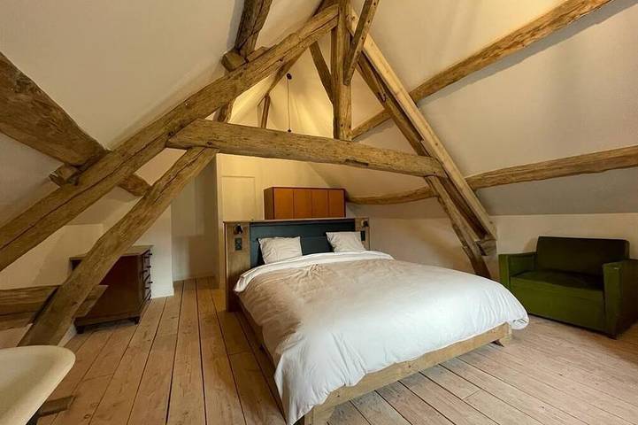 Renovated Perche farmhouse in the countryside. Ideal for friends/family (=> 21 pers.) in Saint-Julien-sur-Sarthe, Parc naturel régional Normandie-Maine