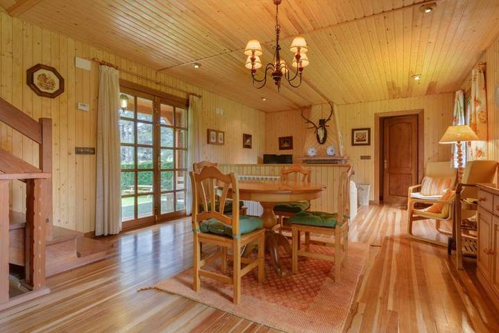 Casa rural para 8 personas, con terraza y vistas, Se admiten mascotas en Valle del Aragón - 4