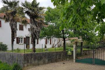 Gîte pour 6 personnes, avec jardin à Toulouzette