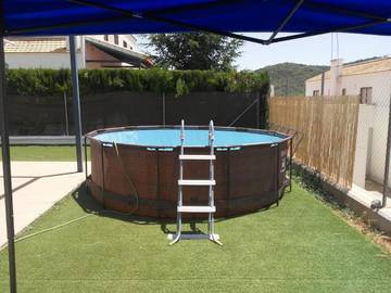 Casa rural para 9 personas, con piscina además de jardín y vistas en Sierra Norte de Sevilla