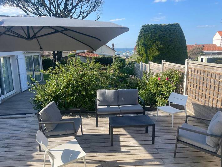 Location de vacances pour 6 personnes, avec vue et jardin dans Pointe Saint Gildas