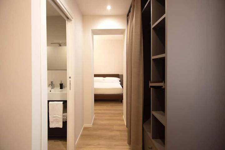 Ferienwohnung für 3 Personen, mit Balkon und Whirlpool in Brindisi - 2