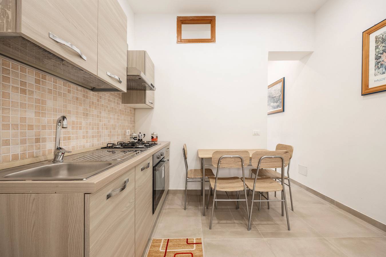 Entire apartment, Apartment 'Passi' with Wi-Fi and Air Conditioning in Palermo, Palermo Province