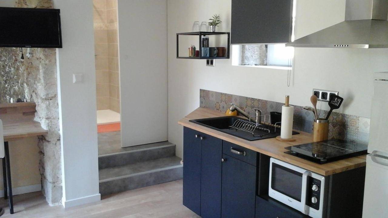 Appartement entier, One-Bedroom Apartment in Saint-Pierre-d'Aurillac, Région de Langon