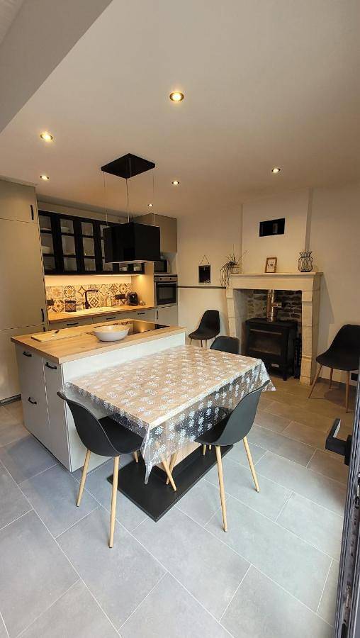 Location de vacances pour 4 personnes, avec jardin à Marans - 3