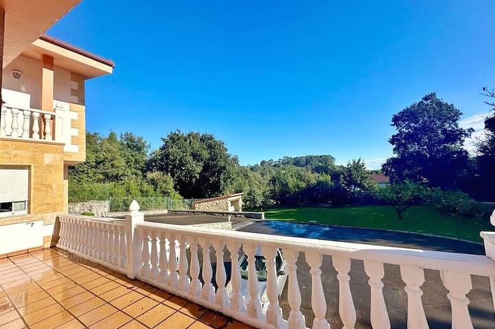 Holiday home for 10 people, with garden - 1
