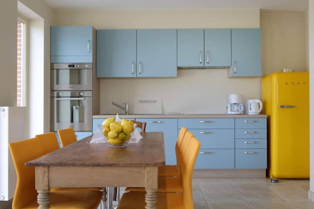 Back2Front holiday house in Boezinge, Ieper