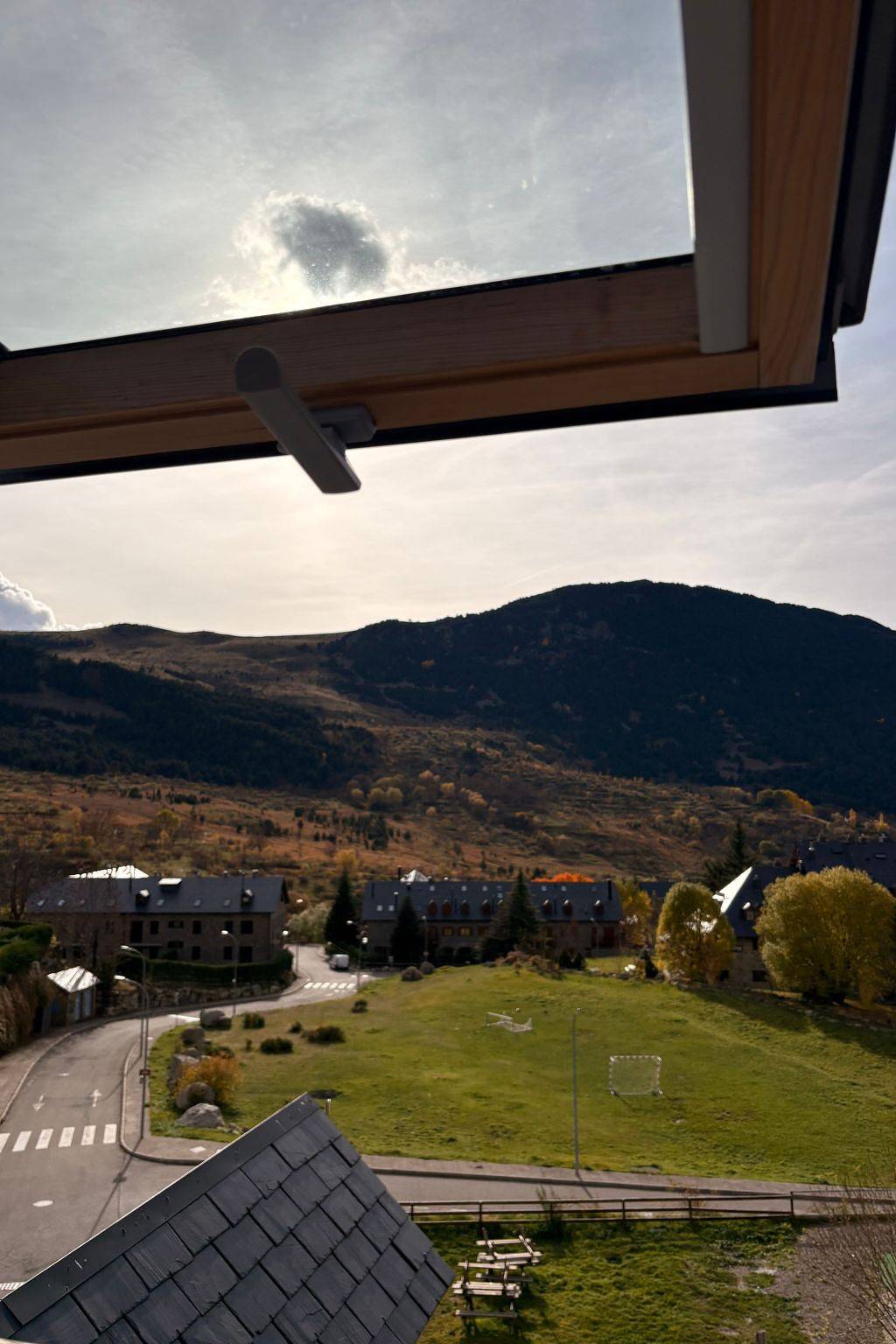 Apartamento entero, Triplex mit Kamin und Balkon Erta 4 Vall de Boí in Pla de l'Ermita, Valle de Bohí