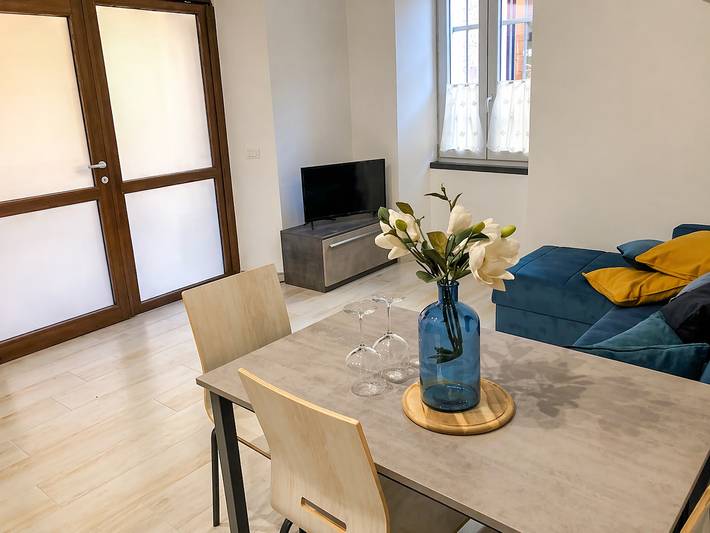 Gîte pour 3 personnes, avec vue et vue sur le lac, animaux acceptés à Porto Valtravaglia - 3