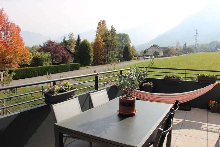 Gîte pour 4 personnes, avec terrasse à Lathuile