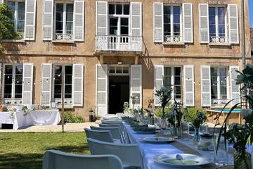 Gîte pour 24 personnes à Villeneuve-sur-Yonne