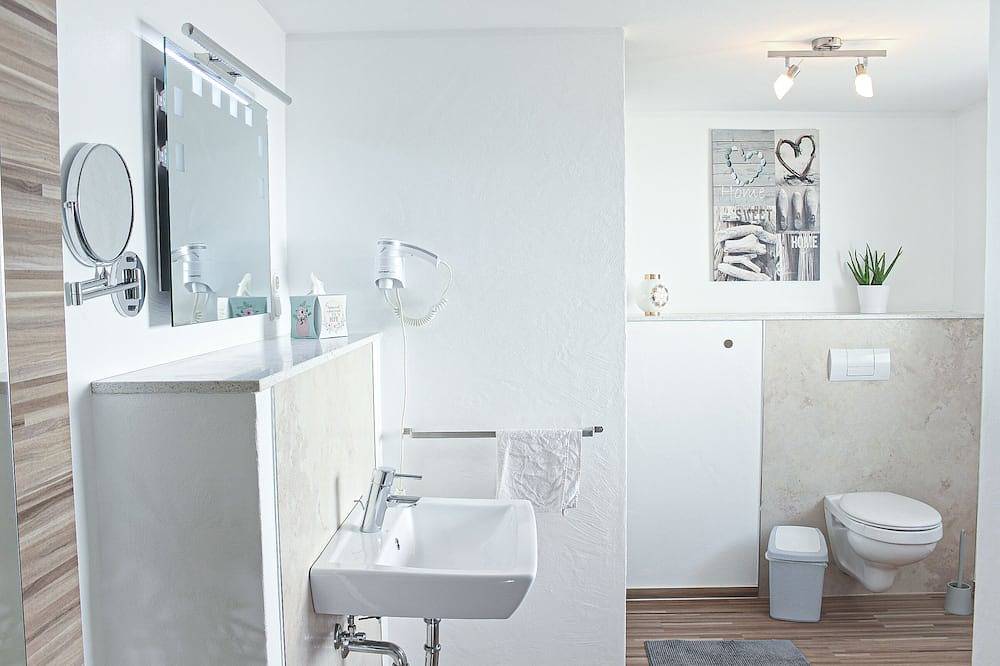 Haus Bergkrönchen mit Sauna in Langewiese, Winterberg