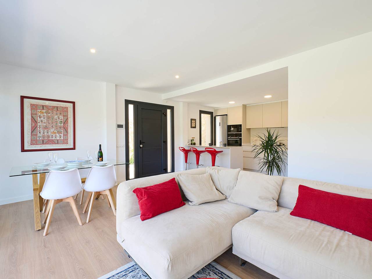 Villa moderna en Lloret del Mar con piscina privada, jardín y barbacoa, a 10 km de la playa in Aiguaviva Parc, Vidreras