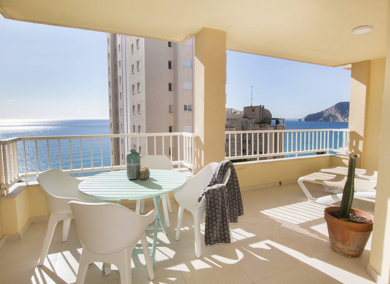 Entire apartment, A110 Edificio La Reina 8º 45 in Calpe, Costa Blanca