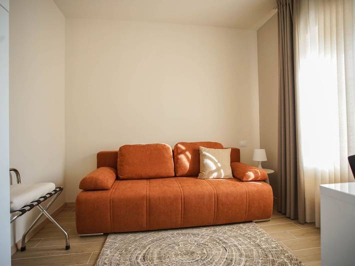 Appartement de vacances pour 3 personnes, avec jardin et piscine