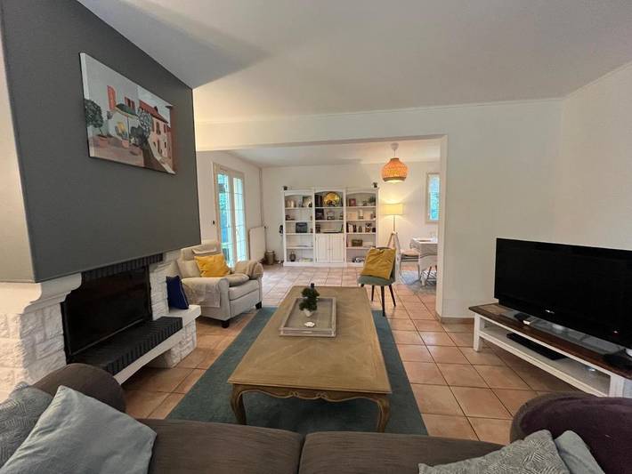 Location de vacances pour 7 personnes, avec terrasse et jardin à Mathieu (Calvados)