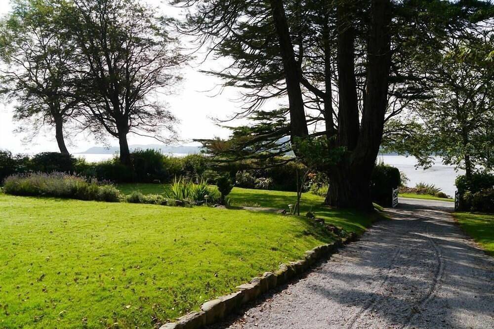 Craigrathan -  a house that sleeps 7 guests  in 4 bedrooms in Kippford, Dumfries and Galloway