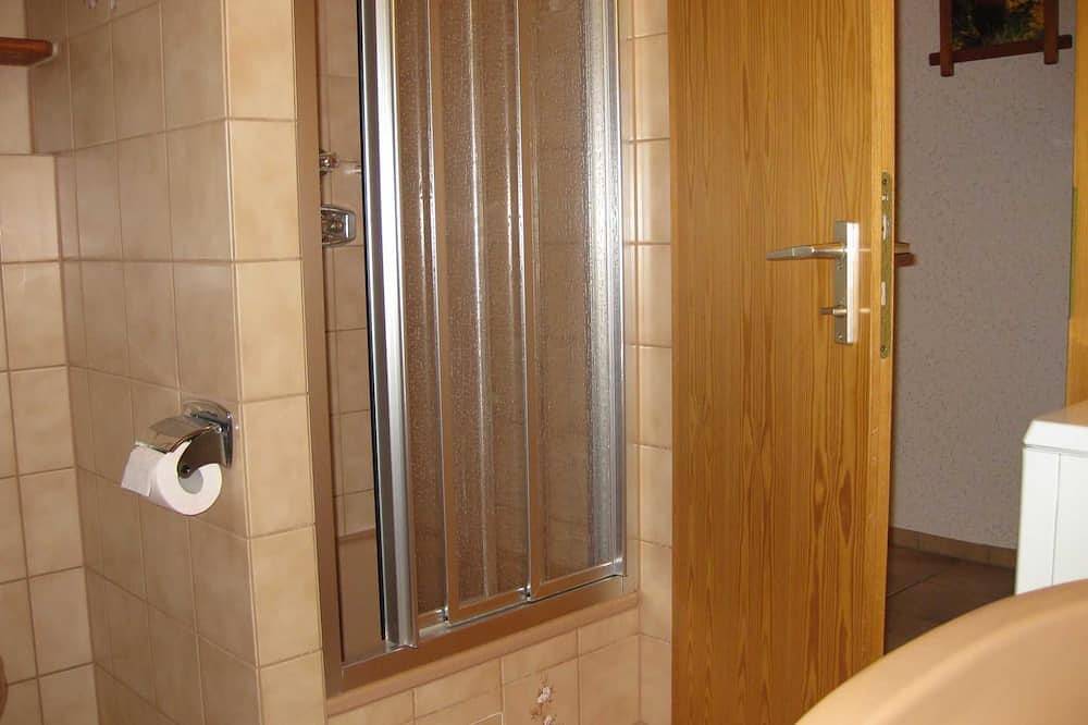 Ganze Wohnung, Haus Rehblick - Ferienwohnung 77qm, 2 Schlafräume, max. 5 Personen in Bräunlingen, Mittlerer Schwarzwald