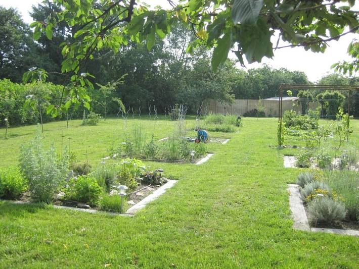 Maison d’hôte pour 2 personnes, avec jardin ainsi que terrasse et piscine à Aubigny-sur-Nère - 4