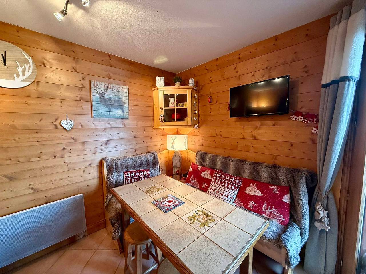 Ganze Wohnung, Süßes 2-Zimmer in Les Saisies für 4 Pers, Balkon in Villard-sur-Doron, Albertville und Umgebung