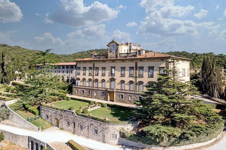 Ganzes Studio, Torre A Cona Wine Estate Classic Room in Rignano sull'Arno, Valdarno