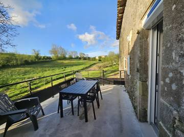 Maison De Vacances pour 4 Personnes dans Les Herbiers, Région de La Roche-sur-Yon, Photo 4