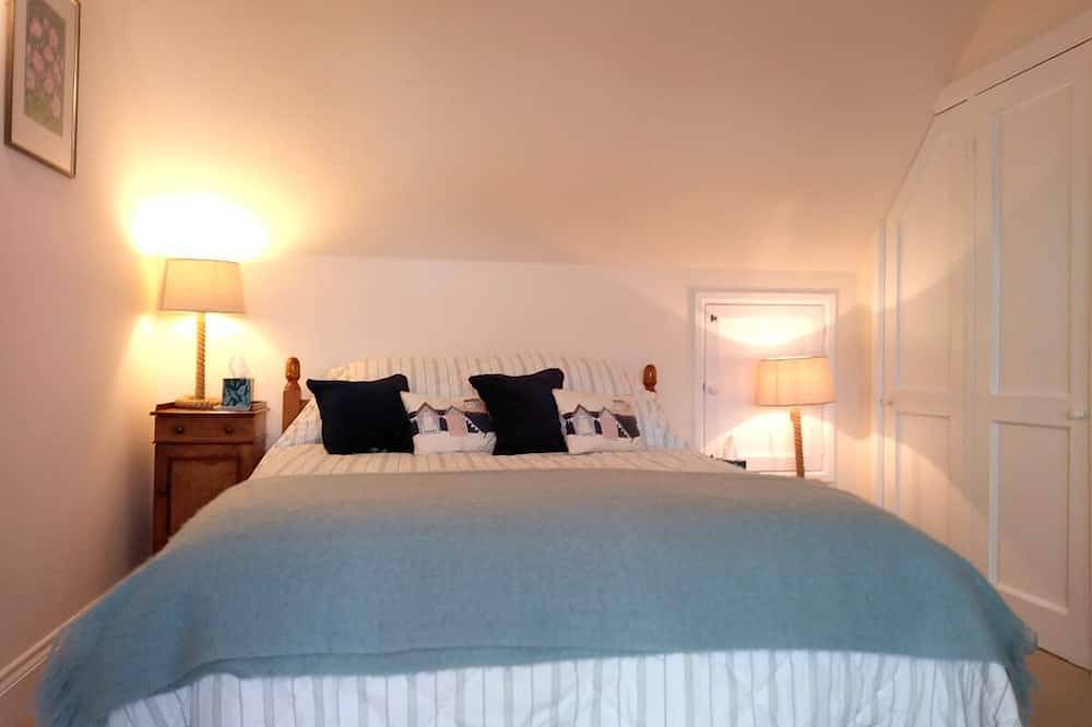 Entire apartment, Moorings View Apartment At Instow Waterside Village in Instow, Devon