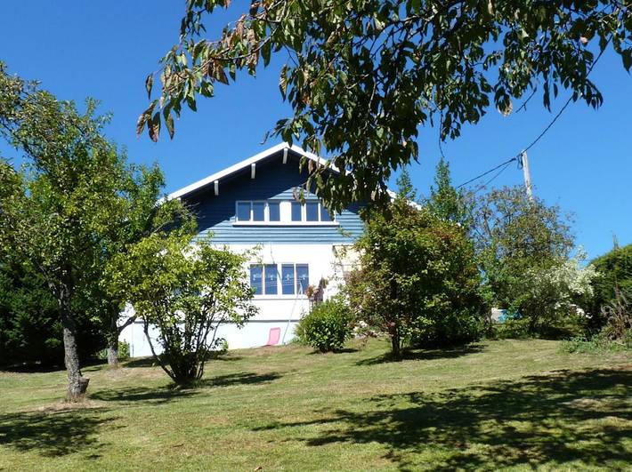 Chalet pour 6 personnes, avec terrasse et jardin