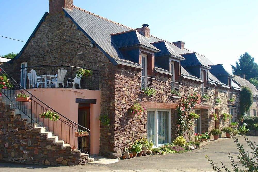 Les chambres d'Haligan de Brocéliande in Concoret, Région de Vannes