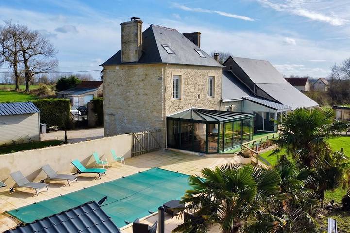 Location de vacances pour 12 personnes à Saint-Germain-du-Pert