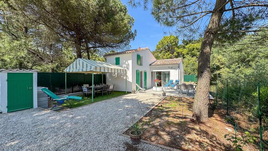 Gîte pour 6 personnes, avec Jardin à Le Bois-Plage-en-Ré
