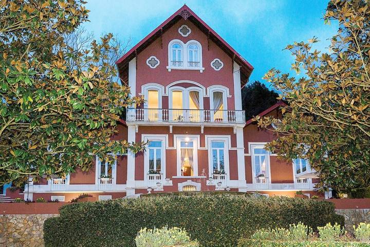 Ferienhaus für 2 Personen, mit Balkon und Terrasse sowie Garten und Ausblick in Alcobaça