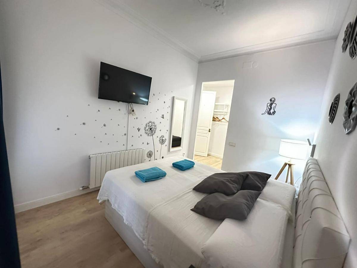 Rooms Flor218 in Centro Barcelona, Barcelona