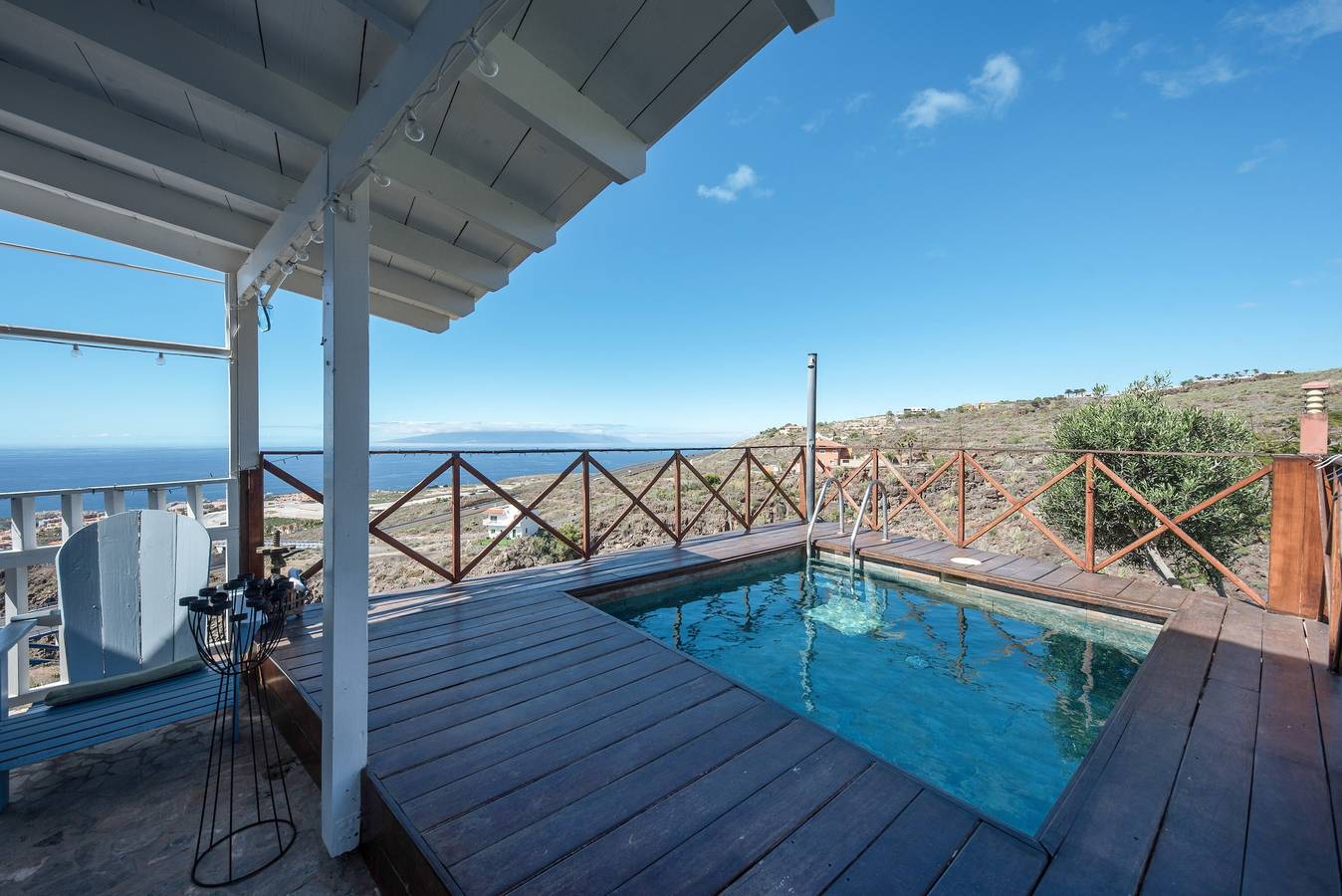 Ferienhaus "La Casita" mit Blick auf das Meer und die Berge, Gemeinschaftsgarten & Wifi in Barrio Los Menores, Adeje