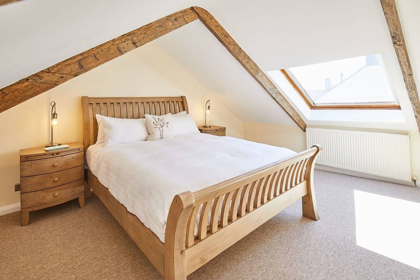 Host   Stay   Eden Cottage in Holy Island