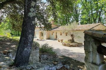 Location de vacances pour 5 personnes, avec jardin à Chantemerle-lès-Grignan