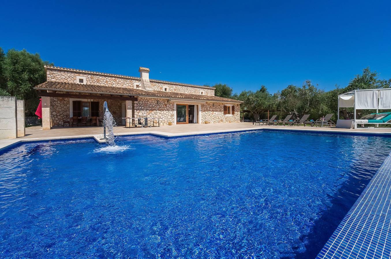 Finca Sa Garriga for 6 persons near Ariany Mallorca in Ariany, Majorca Center